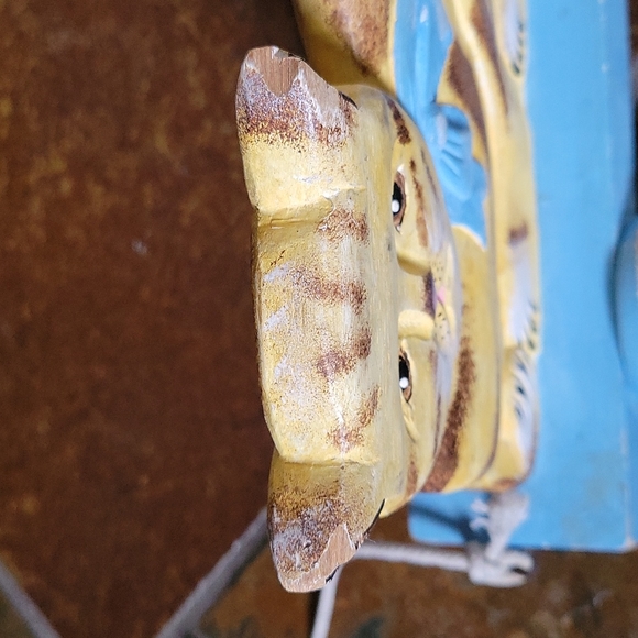 VINTAGE WOODEN TABBY CAT  PULL TOY - Picture 8 of 12